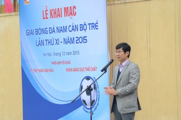 Sôi động Giải bóng đá cán bộ trẻ năm 2015