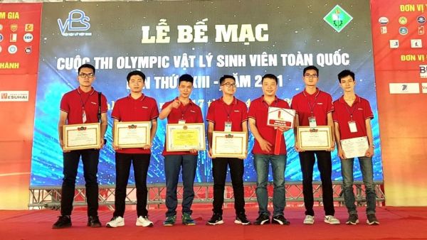 Đội tuyển Nhà cái uy tín io
 đạt giải Nhất toàn đoàn Olympic Vật lý sinh viên Toàn quốc 2021